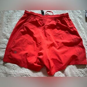 Pace breaker lululemon men short 5.5”